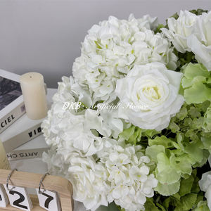 ดอกกุหลาบผ้าไหมประดิษฐ์ DKB แบบสมจริง สำหรับตกแต่งโต๊ะงานแต่งงาน งานเลี้ยง ขนาดใหญ่และขนาดเล็ก - Product Image 4