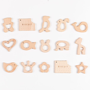 Anelli Massaggiagengive in Legno di Faggio Naturale Non Verniciato di Alta Qualità a Forma di Riccio, Giocattolo Massaggiagengive in Legno per Neonati - Product Image 3