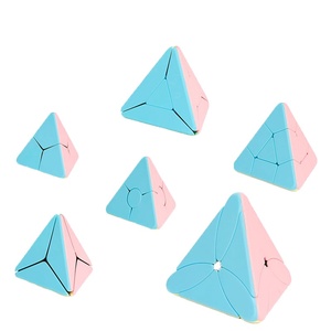 Nuevo Cubo Mágico Piramidal Macaron de Moyu, Forma Especial Triangular, Desarrollo Intelectual, Juguetes Educativos, Cubo de Juego - Product Image 1