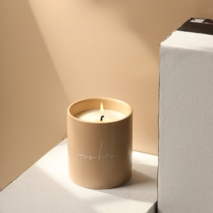 Bougies Parfumées en Gros Marque Privée Pot en Céramique Minimaliste Nordique Décoration de Luxe pour la Maison Cadeau Fête <span class=keywords><strong>des</strong></span> Mères - Product Image 4