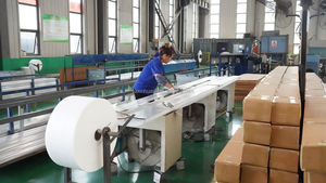 उच्च गुणवत्ता 4-40a एल्यूमीनियम मिश्र धातु 3003 अंतरिक्ष डबल ग्लेज़िंग स्लाइडिंग विंडोज़ दरवाजे के लिए अनुकूलित रंग बेंडल - Product Image 4