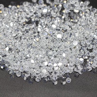 Zircone cubique 5A de Wuzhou, de 0,9 mm à 3 mm, taille brillant excellente, zircon blanc, pierre précieuse traitée thermiquement, effet de couleur/feu