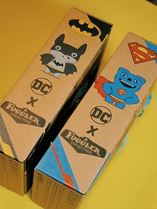 Porte-clés figurine Fuggler, série 4, boîte mystère, mignon monstre dentu, poupée en peluche parodie à thème co-marqué DC - Product Image 4