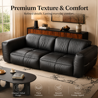Schwarzes Getuftetes 3-Sitzer Lounge-Sofa mit Tiefen Plüschkissen und Breiten Armlehnen für Wohnzimmer Hotel Apartment Schlafzimmer