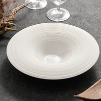 Assiette à soupe épaisse en céramique de luxe léger, assiette ronde en porcelaine pour dessert et pâtes, vaisselle d'hôtel, assiettes pour cuisine occidentale