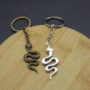 Porte-clés Serpent Texturé en Spirale, Alliage de Zinc Bronze Antique, Accessoire Serpent pour Cadeaux d'Éleveurs de Reptiles - Product Image 4