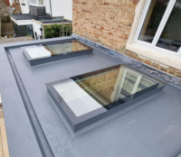 Fenêtres de toit modernes pour toits plats inclinés, Fenêtres de toit, Skylights, Fenêtres de toit carrées 60x60, Skylights triangulaires en dôme