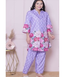 Beau tissu de course en rayonne de viscose de conception florale pour les créations de vêtements de mode et de vêtements sur mesure de boutique d'été pour femmes - Product Image 4