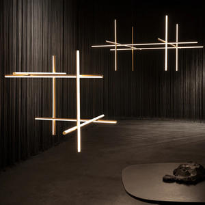 Op maat gemaakte Scandinavische minimalistische LED hanglamp gouden kroonluchter voor hotel, villa, woonkamer, eetkamer en keuken. - Product Image 1