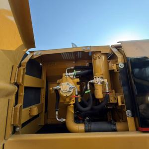 รถขุดตีนตะขาบ Caterpillar 320bl มือสอง พร้อมปั๊มไฮดรอลิกแบบใบพัด เครื่องยนต์ Cat 3066 - Product Image 6