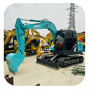 Excavatrices d'occasion 7,5 tonnes, peinture d'origine, Kobelco SK75-8 en stock, pelle sur chenilles d'occasion Kobelco SK75 SK80 SK85 SK90 à Shanghai - Product Image 1