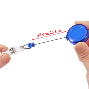 Porta Badge Retrattile Foska in Plastica ABS Resistente, Colori Assortiti, con Cinturino <span class=keywords><strong>a</strong></span> <span class=keywords><strong>Scatto</strong></span> per Fissare il Porta Nome - Product Image 3