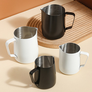 Pichet à café Kafei Shi pour latte art, 350 ml, 200 ml, en acier inoxydable, mousseur à lait avec graduations, pour barista - Product Image 4