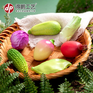 ชุดของตกแต่งในบ้าน รูปทรงผักจิ๋วเหมือนจริง ทำจากเรซิ่น - Product Image 2
