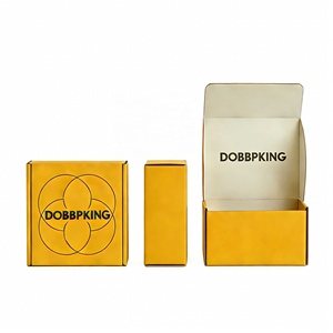 Boîte <span class=keywords><strong>d</strong></span>'expédition en carton ondulé avec bande auto-adhésive pour l'<span class=keywords><strong>envoi</strong></span> postal, l'emballage <span class=keywords><strong>de</strong></span> produits <span class=keywords><strong>de</strong></span> beauté, les vêtements - Product Image 1