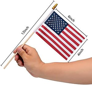 Lot de <span class=keywords><strong>12</strong></span> mini-drapeaux américains de 4x6 pouces avec bâtonnet et pointe de lance sécurisée pour enfants, décorations patriotiques pour la Journée des Vétérans et le 4 juillet - Product Image 3