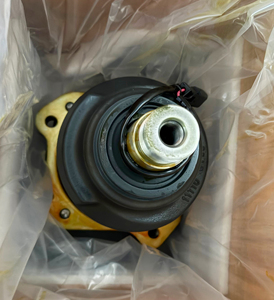 Construction Machinery Parts High Quality <b>Fan</b> <b>Motor</b> Assembly 708-7W-00130 708-7W-00140 for PC1250-8, PC1250-8R - Product Image 3