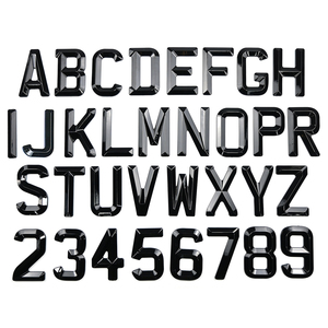 Emblemas Adhesivos 3D en Relieve de Plástico ABS de 50*79mm, Color Negro Brillante, con Letras en Fuente Charles Wright Bevel, para Matrículas de Coches del Reino Unido - Product Image 1