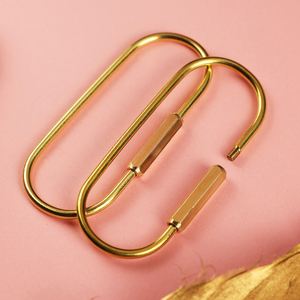 Porte-clés en métal à polygone fendu, alliage de zinc, verrouillage à vis, chaîne à clés dorée, clip de verrouillage à vis durable, porte-clés rétro, étiquette à bagages - Product Image 1