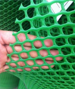 Flexible Rollable <b>Plastic</b> Hexagonal <b>Mesh</b> Fence, Hex Hole <b>Plastic</b> Net for Garden Breeding Isolation - Product Image 3