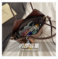 Sac bandoulière grande capacité avec pendentif, nouvelle mode 2026, imprimé léopard, sac à main de haute qualité pour femme