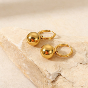Pendientes de aro minimalistas con bola dorada para mujer, diseño geométrico, joyería de moda, aleación de zinc, poste de acero inoxidable para la oreja - Product Image 4