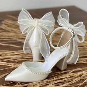 Chaussure Mariage Femme Cena di Alta Qualità di Cristallo Elegante di Pizzo Bianco Da Sposa Formale <span class=keywords><strong>Scarpe</strong></span> Da Sposa per Le Donne - Product Image 1