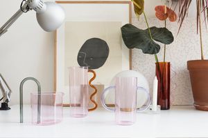 Custom Made Trang Trí Chịu Nhiệt Borosilicate Màu Hồng Xi Lanh Thủy Tinh Nước <span class=keywords><strong>Pitcher</strong></span> Với Xử Lý - Product Image 4