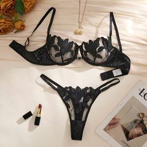 Set Bra dan Celana Dalam Transparan Berenda Oranye yang Menggoda, Pakaian Tidur Mewah untuk Bulan Madu, Lingerie Erotis Wanita - Product Image 2