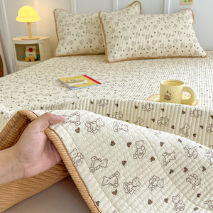 Cubrecama de Algodón Puro Estampado de Doble Cara con Diseño Floral, Disponible en Varias Medidas para Camas Individuales y Dormitorios Estudiantiles, Exportación de Corea del Sur - Product Image 1