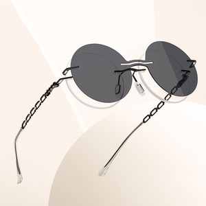2024 nuevo estilo imán sin montura polarizado Clip gafas <span class=keywords><strong>de</strong></span> <span class=keywords><strong>sol</strong></span> <span class=keywords><strong>para</strong></span> mujeres UV400 gafas <span class=keywords><strong>de</strong></span> <span class=keywords><strong>sol</strong></span> <span class=keywords><strong>con</strong></span> <span class=keywords><strong>lentes</strong></span> ópticas Tac MARCO <span class=keywords><strong>DE</strong></span> Metal <span class=keywords><strong>de</strong></span> moda - Product Image 1