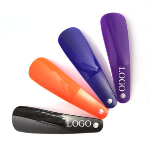 Offerta Speciale: Calzascarpe in Plastica Leggero e Compatto per Viaggi e Uso Quotidiano Domestico - Product Image 1