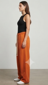 Pantalon de survêtement ample et décontracté en coton molletonné pour femme, style streetwear, coupe large, idéal pour l'hiver - Product Image 4
