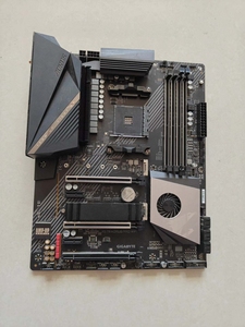 Carte mère Gigabyte X570 <span class=keywords><strong>Aorus</strong></span> Pro Wifi DDR4 compatible avec les processeurs AMD 3000/5000 pour serveur/poste de travail, double canal 128 Go - Product Image 4