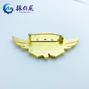 2020 nuevo de 3D de logotipo de metal grabado láser nombre insignia de pin de solapa - Product Image 4