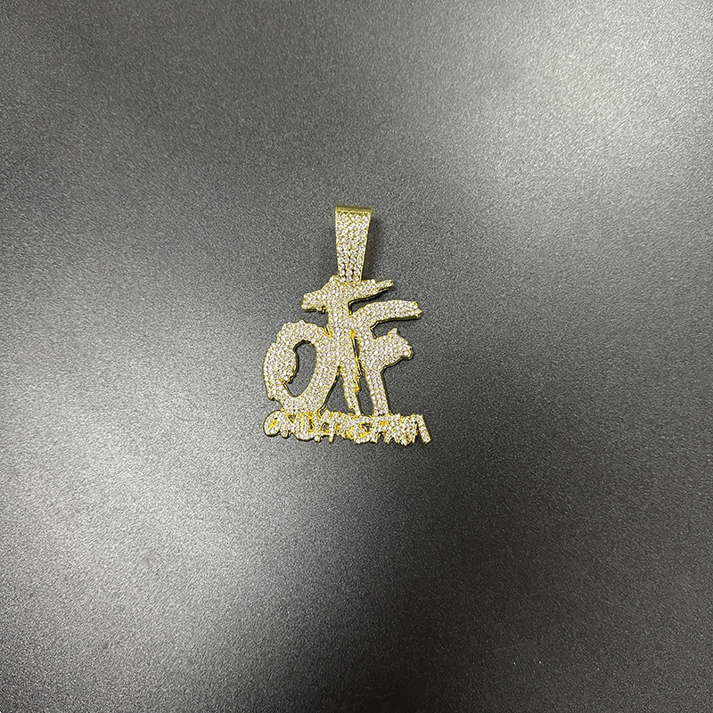 Gold pendant