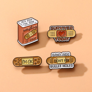 Nouvel Arrivage Transfrontalier : Badge en Alliage Mignon à Motifs de Dessins Animés, avec <span class=keywords><strong>Phrases</strong></span> Courtes Inspirantes en Anglais sur le thème des Pansements, Technique d'Émail Coulant, à Coudre - Product Image 3