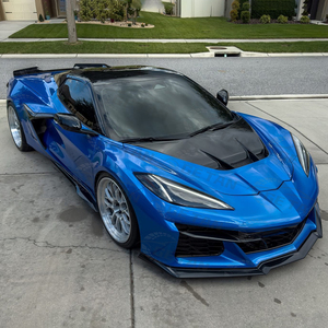 Kap depan gaya ZR1 serat kaca hitam mengkilap, 2019 konversi C8 Corvette Stingray C8 e-ray Z06 - Product Image 6