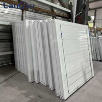 Volets électriques/manuels en aluminium pour l'extérieur Volets de fenêtre en bois de couleur avec ouverture horizontale pour pare-soleil ou prix