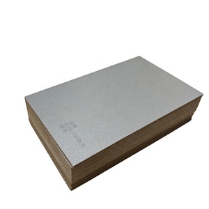 Tùy chỉnh 4x8 melamine Veneer Bảng điều chỉnh E1 <span class=keywords><strong>MDF</strong></span> <span class=keywords><strong>9mm</strong></span> 24mmq fiberboard particleboard thân thiện với môi cho phòng ngủ bên ngoài ngoài trời - Product Image 1