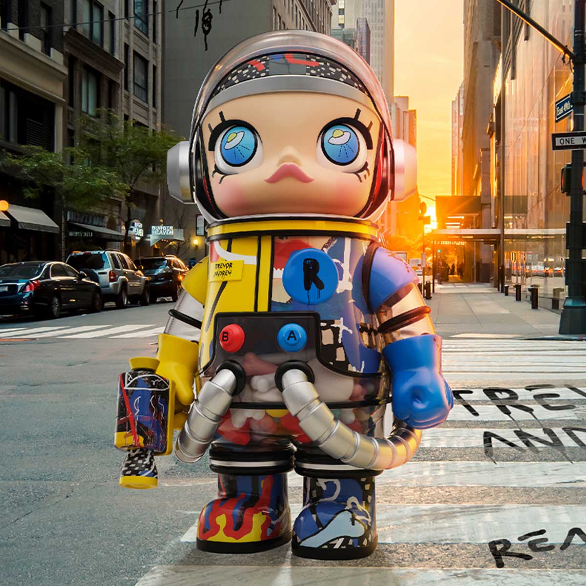 ぬいぐるみ POP MART MEGA SPACE MOLLY TREVOR ANDREW Pop Mart Mega Space Molly Trevor Andrew 2.0 400% | eBay