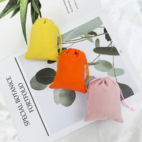 Sacs cadeaux recyclables en velours Emballage unique pour bijoux montres Sacs à poussière Idée