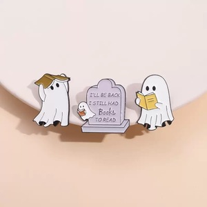 Broches de Metal Esmaltado con Diseño de Fantasma Boo, Divertidos, de Terror, 2D y 3D, Lindos, para Halloween, Bolsas y Ropa, Precio de Fábrica, Alta Calidad - Product Image 1