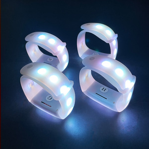 20-Zone điều khiển từ xa sáng Silicone Vòng đeo tay <span class=keywords><strong>DMX</strong></span> điều khiển <span class=keywords><strong>LED</strong></span> dây đeo cổ tay cho thể thao tổ chức sự kiện khuyến mại Nguồn cung cấp bên - Product Image 2