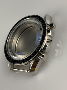 Montre personnalisée 44.5x51.5mm avec boîtier en acier inoxydable et lunette en aluminium et verre minéral résistant à l'eau 10ATM - Product Image 3
