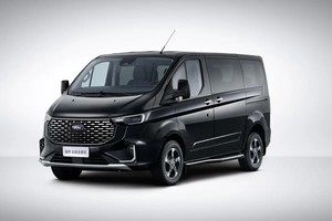 Acceptation des commandes personnalisées, véhicule utilitaire sport (VUS) de taille moyenne 7 places, boîte automatique 9 vitesses, 220 chevaux, traction avant, voiture à essence, <span class=keywords><strong>Ford</strong></span> - Product Image 2