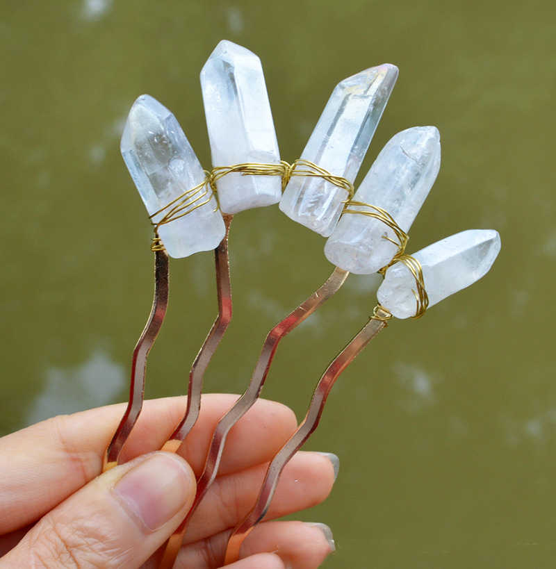 Handmade Crystal Quartz Comb - Unique Rose Quartz Hair Pin display picture 3