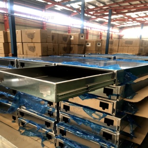 <span class=keywords><strong>Plateau</strong></span> en aluminium de 1500 mm équipé de glissières robustes et de vérins à gaz pour le support de couvercle, utilisé pour les tiroirs de rangement et les boîtes à outils - Product Image 2