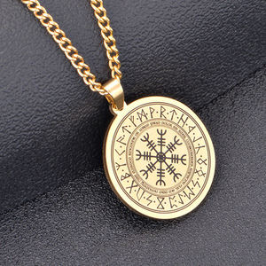 Collana da <span class=keywords><strong>Uomo</strong></span> con Ciondolo Runa Vichinga di Odino in Acciaio Inox Placcato Oro 18K, Accessorio Moda Hip Hop Punk - Product Image 3