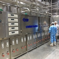 Machine à eau alcaline Fangxin avec technologie d'échange d'ions, pH réglable 7-9,5, productivité 108T/H, design personnalisable, 220V